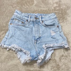 H&M high waisted booty shorts